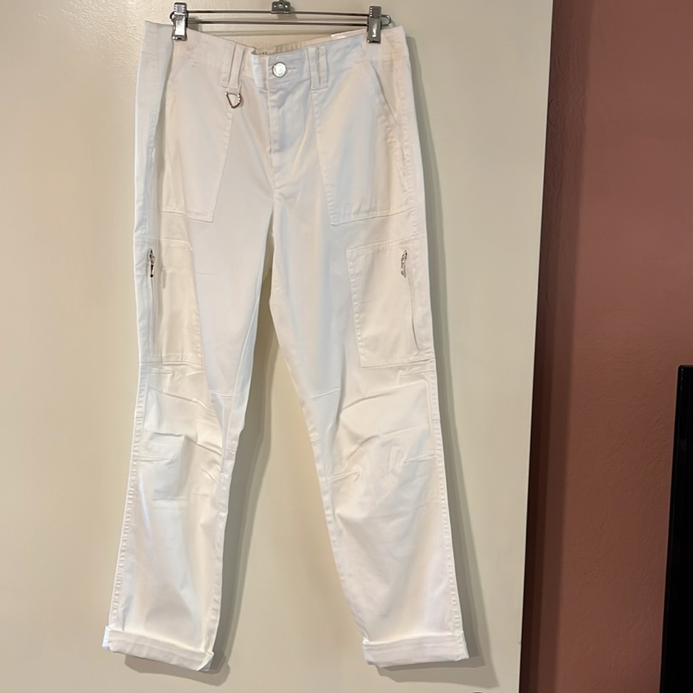 White House Black Market Cropped White Pants